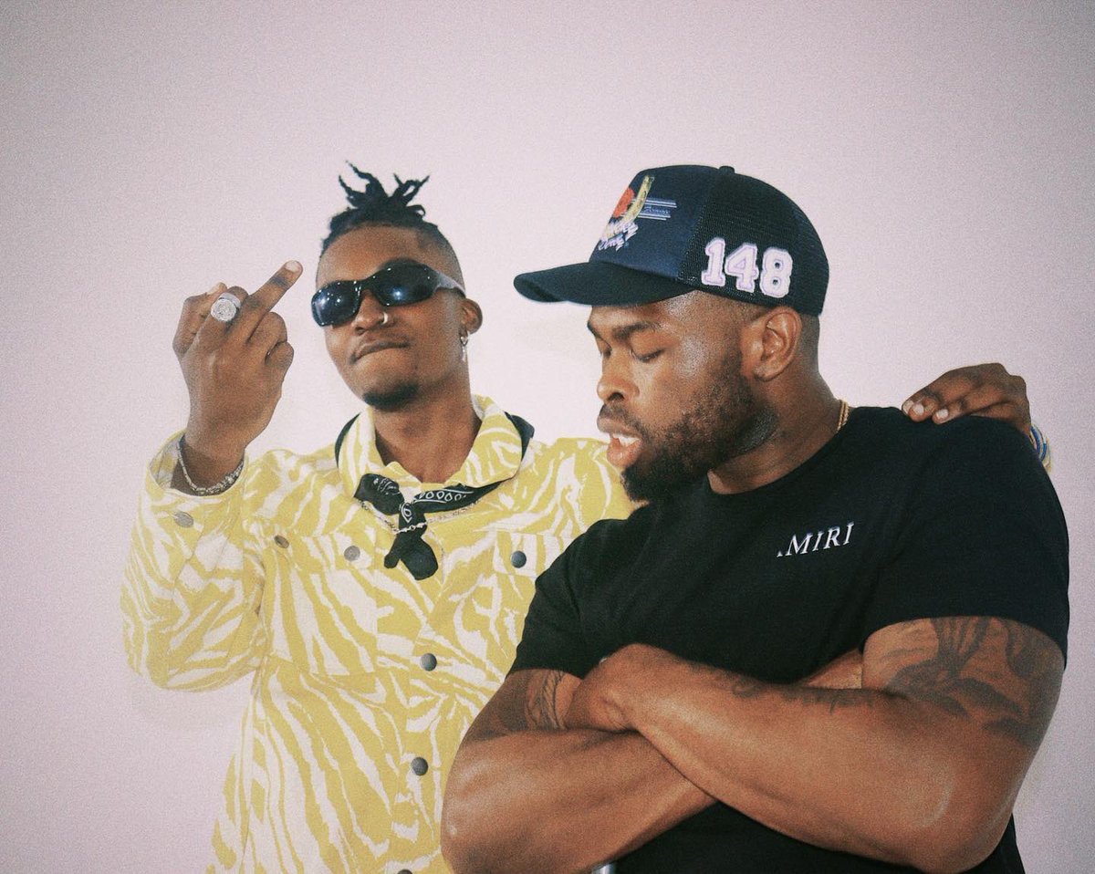 IAmLaikk's tweet photo. AHJE stands for Family. 🖤🔒 https://t.co/5VSxK7SwR8