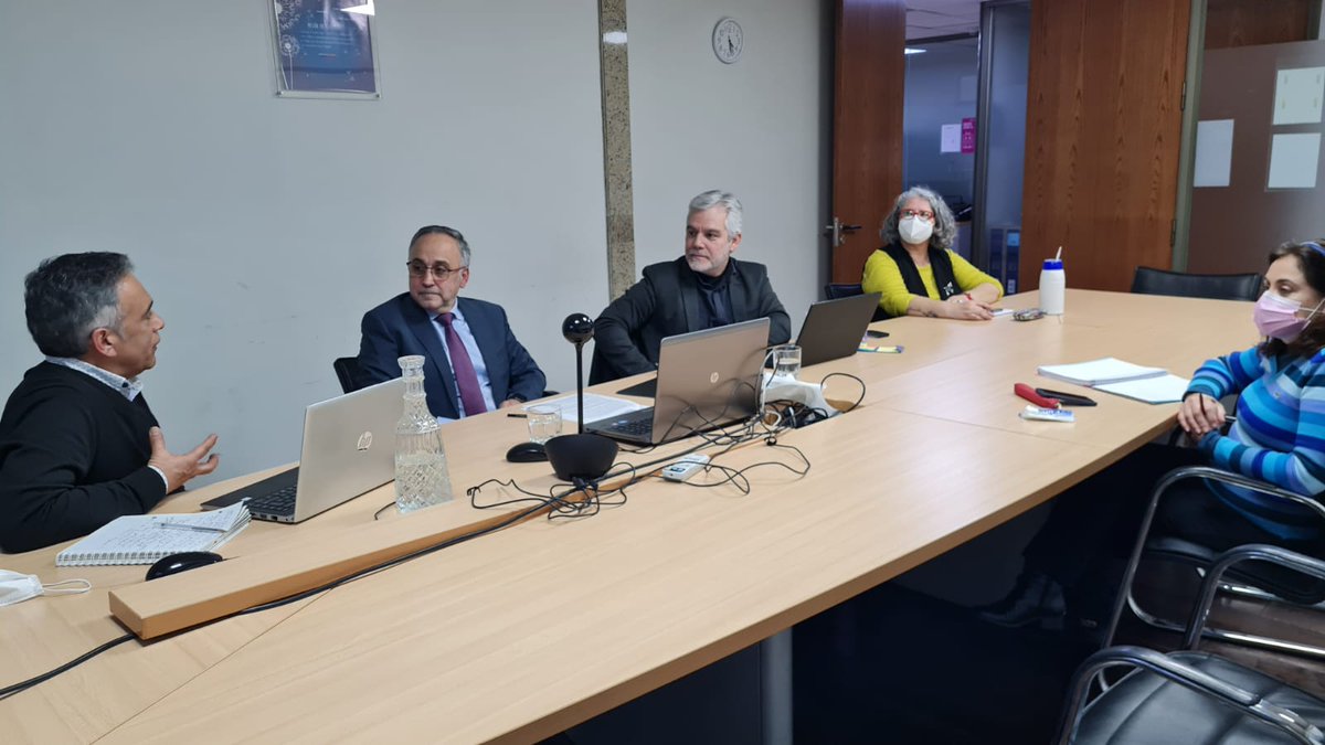 anefchile's tweet photo. #Ahora | El presidente de la #ANEF, José Pérez Debelli, participa en el ciclo de conversatorios #ProcesoConstituyente, organizado por #AFUSEC. Hoy se diáloga sobre  "Empleo Público y Servicio Civil autónomo". https://t.co/AHkh7zv4kK
