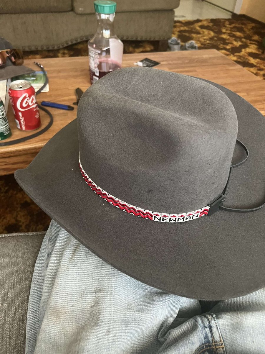 OsierKaylee's tweet photo. Some of my recent hat bands. Bead loom is empty right now if anyone is interested in their very own! ✨ https://t.co/gIBJMY13E3
