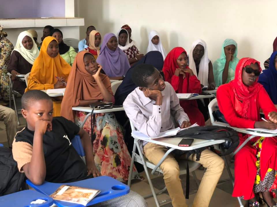 Being a role model for the future generations ! <a href="/halimahima/">Halimatou Hima</a> I like this