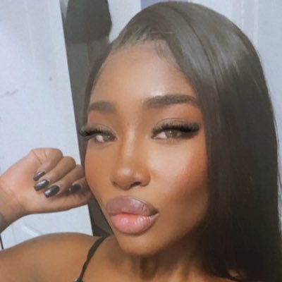 RealAaliyahR's tweet photo. #NewProfilePic https://t.co/6XzluH3XNZ