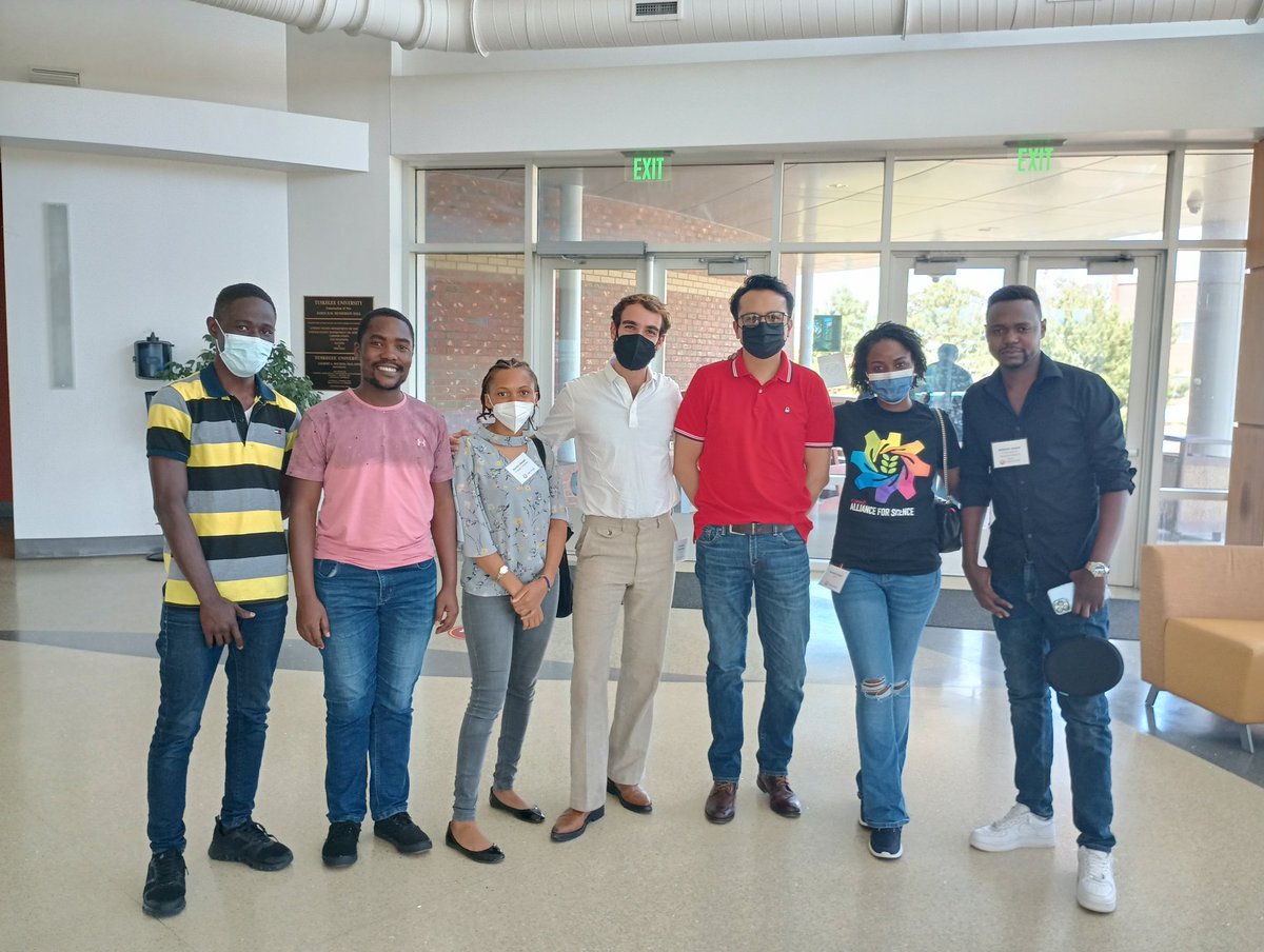 amburr_diesel's tweet photo. Excited for the trip to @TuskegeeUniv, facilitated by @AgBioWorld to hear from some amazing scientists with @ScienceAlly and @FoundationFAR and students from @1890foundation institutions. #BiotechRocks https://t.co/NWhjdYInvj