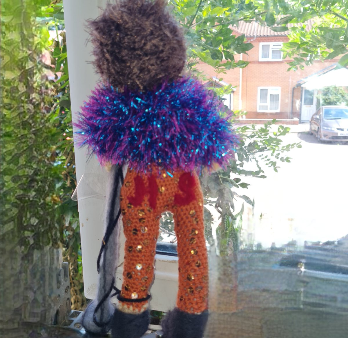chronicseagul's tweet photo. I made amigurumi #harrystyles doll with mic and super long cord...
https://t.co/qzLjIo1LH6 https://t.co/ECSGK3MH0w