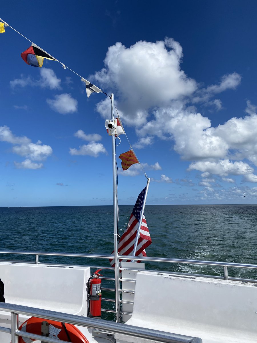 MissVanVliet_'s tweet photo. Such a nice way to start off the school year with my PSE family!🤍 
Thank you SO much Trinity By The Cove &amp; #GOPUREFL  for this amazing boat ride &amp; breakfast! Today was such a beautiful day on the water with some great people.🥰 https://t.co/ULzvtLDp83
