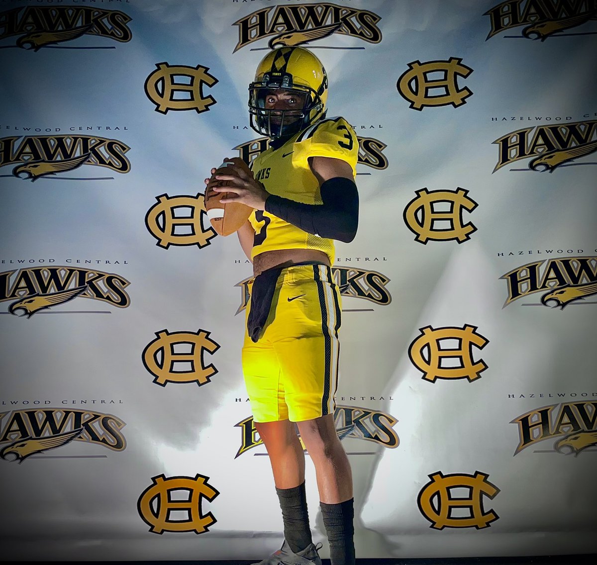 HawksFB tweet media