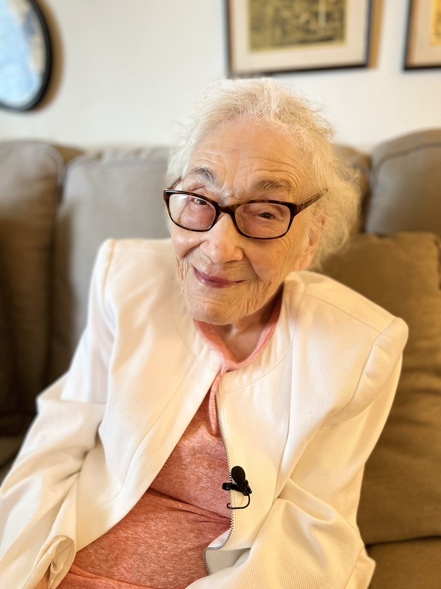 CarlyO12's tweet photo. Happy birthday to 107-year-old Velma Finger of Cape Girardeau! She’s lived through 2 pandemics, 19 presidents, and countless technological advancements. Hear her story at 4:50 p.m. on @kfvsnews! https://t.co/EVOYvM2Viu