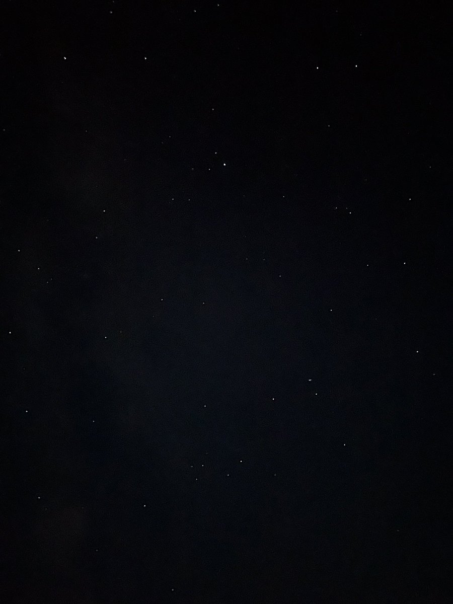 Beidzot ir Augusta debesis.