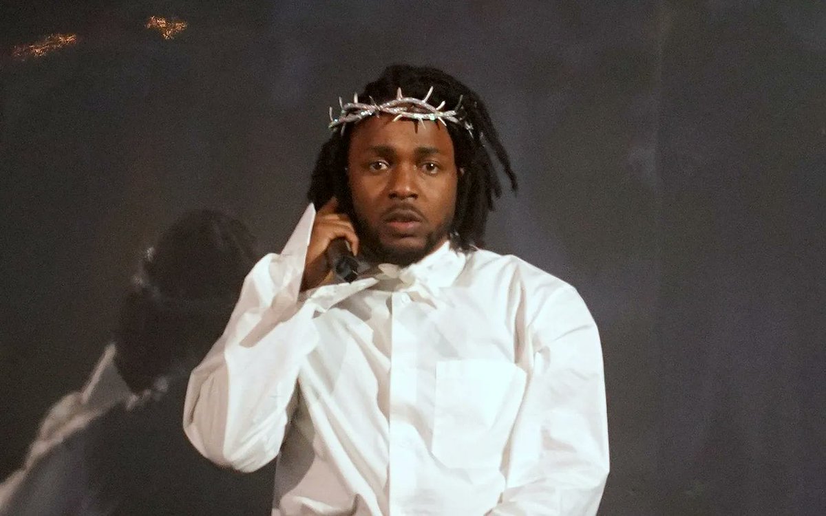 The artist as cultural shaman. A new piece looking at the latest groundbreaking album from Kendrick Lamar as a significant moment of healing collective trauma and cultural transformation: rebelwisdom.substack.com/p/artist-as-cu…