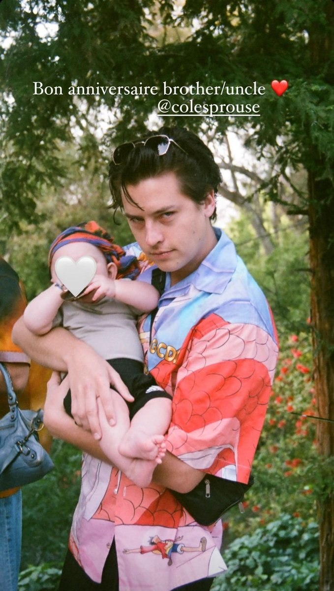 Cole Sprouse Brasil tweet media