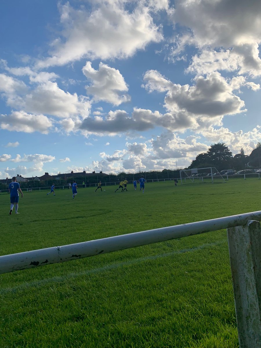 gregson_laneFC's tweet photo. Another bad day for the Greggy today as we lost 4-2 to Gregson wanderers… lot of lessons need to be learnt ahead of the season starting for us next week #UpTheGreggy https://t.co/XvYjrRJJ4M