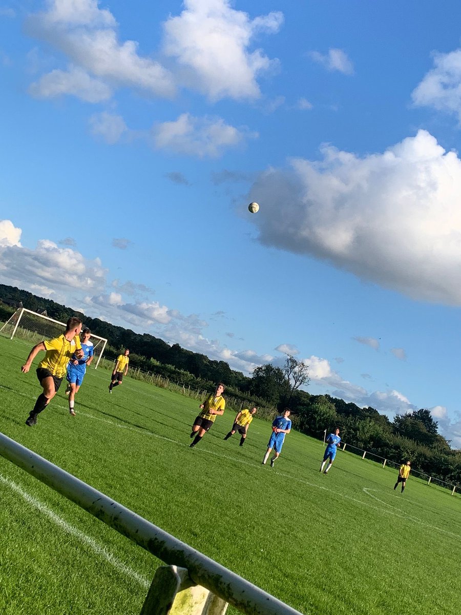 gregson_laneFC's tweet photo. Another bad day for the Greggy today as we lost 4-2 to Gregson wanderers… lot of lessons need to be learnt ahead of the season starting for us next week #UpTheGreggy https://t.co/XvYjrRJJ4M
