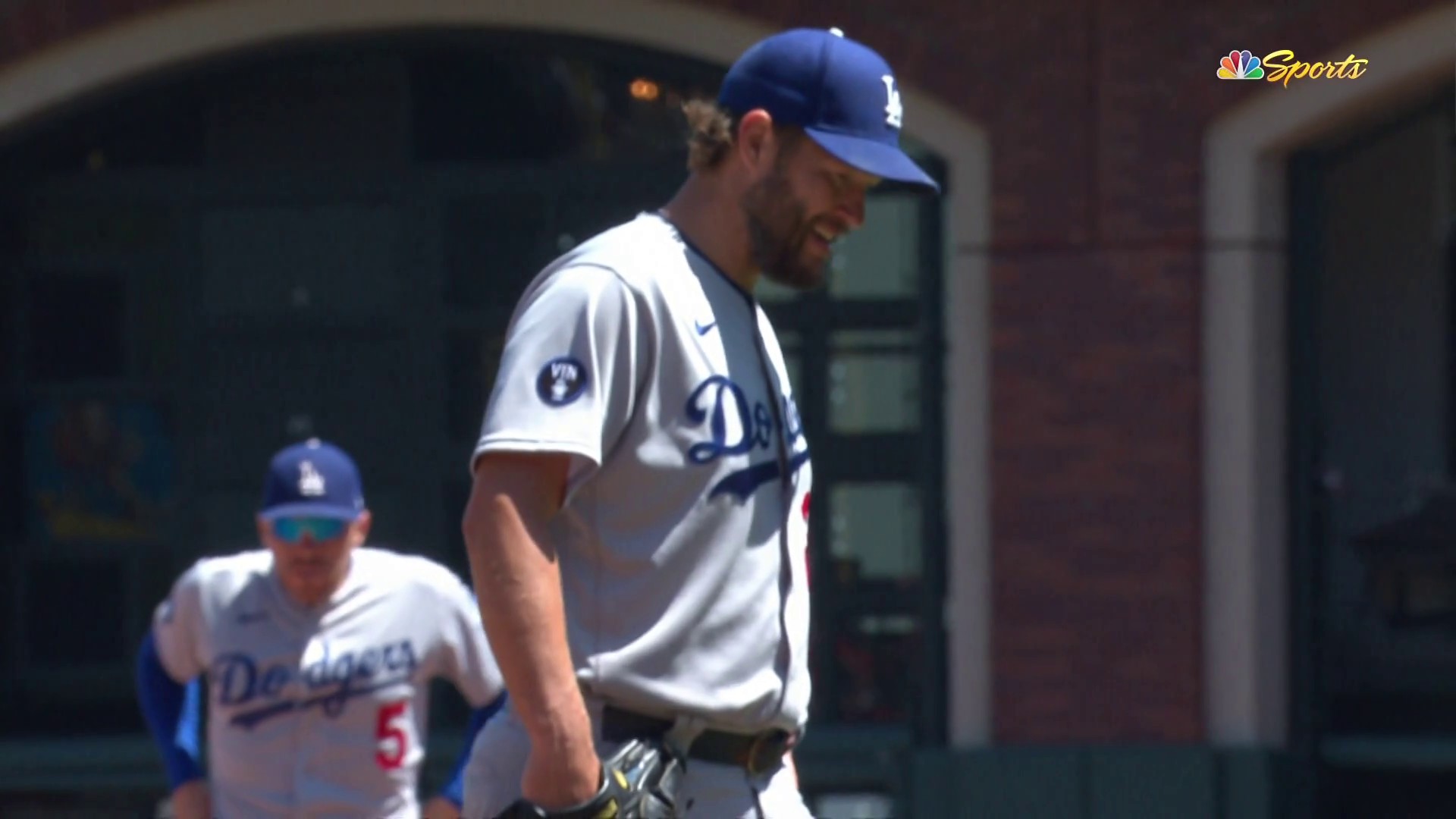 [情報] Clayton Kershaw 傷退