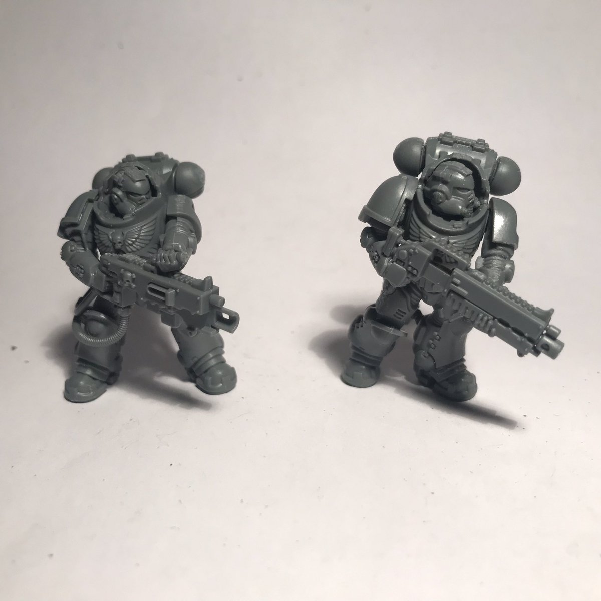 Vulkans_Forge's tweet photo. Day 2 and I think I’m getting some motivation back with these guys 😁 hoping to get some paint on them at the weekend 😃 #Warmongers #WarhammerCommunity #PaintingWarhammer #SpaceMarines #WIP #GettingGameReady https://t.co/DF1LG8FdtZ