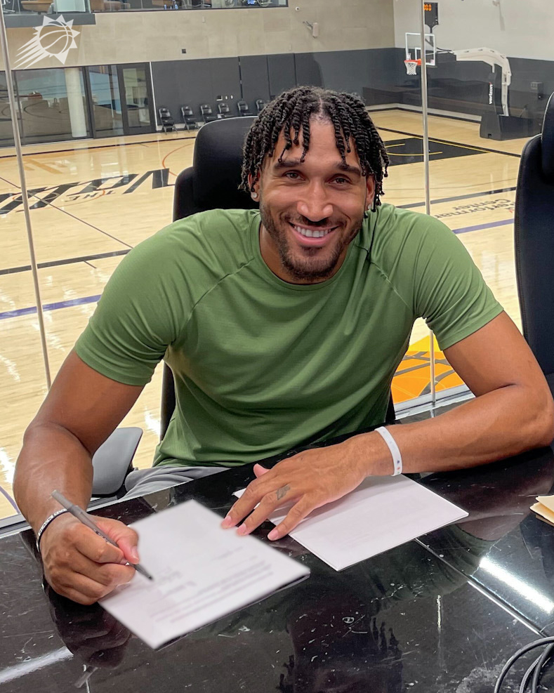 Suns tweet picture