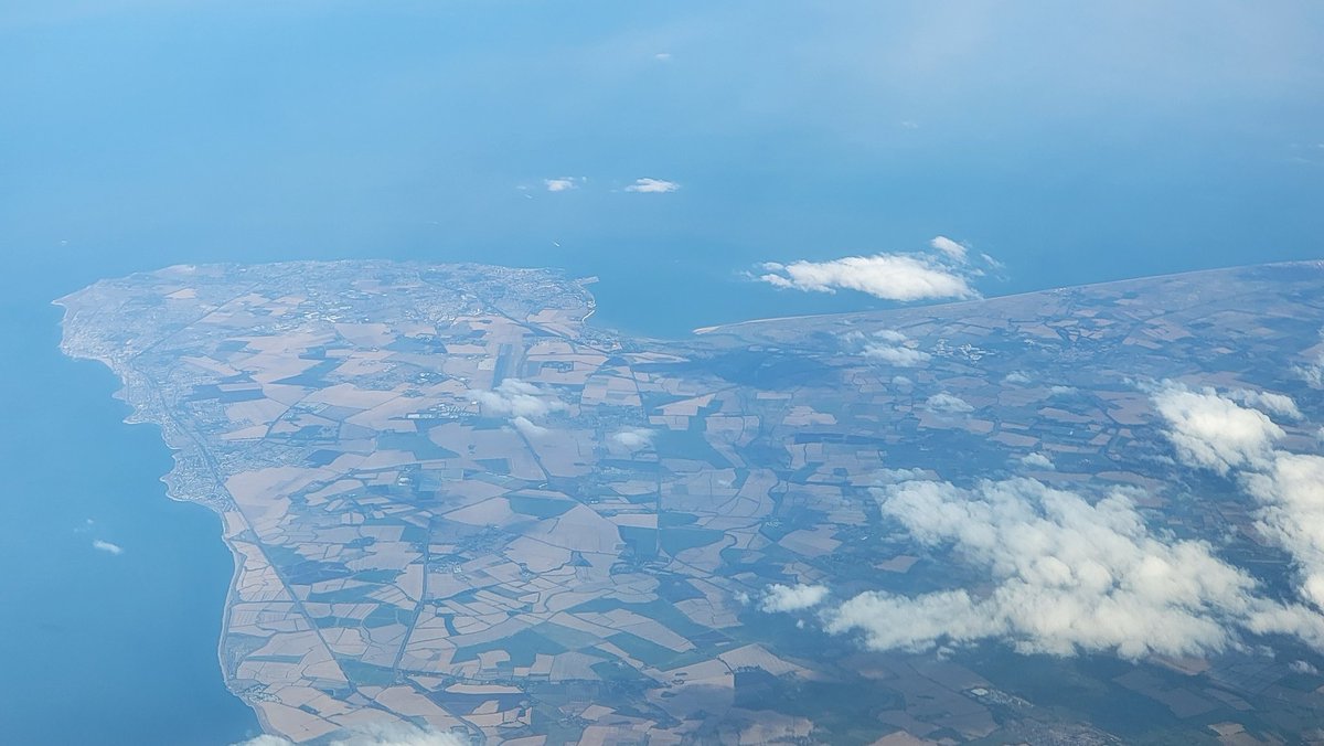 Kelly Lepley ✈🌍👩‍✈️✈️👩‍👧‍👧🇺🇦 tweet media