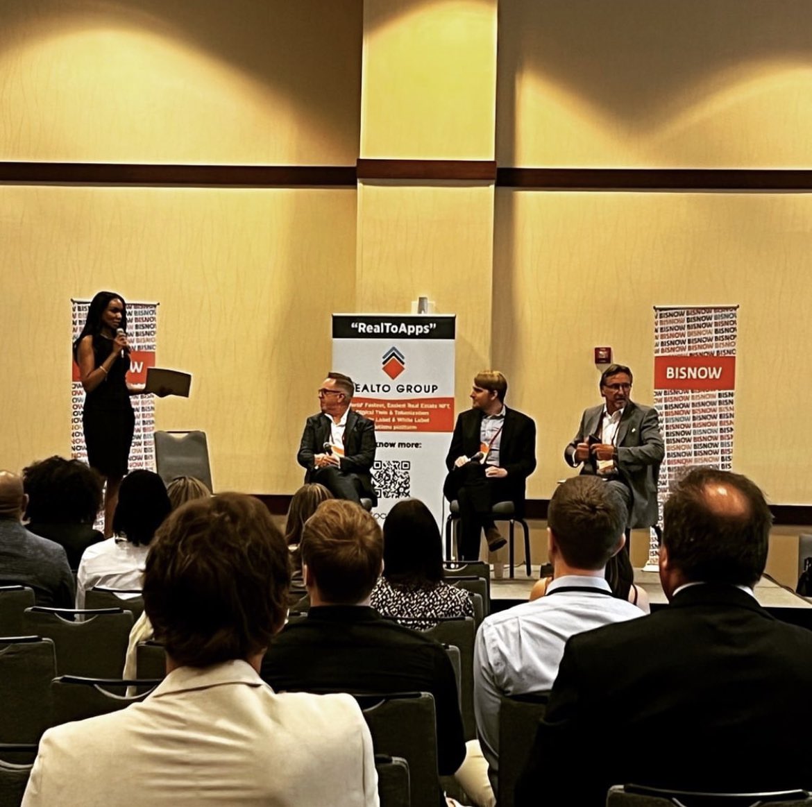 IamVCarr's tweet image. Thank you to the @Bisnow Team, panelists, &amp;amp; attendees for a spectacular event! We look forward to continued partnership with Bisnow and the #CRE sector in our shared mission. Bravo Zulu and Semper Fi! #JordanRocks #VirginiaIsAGem

#Futurist #cyber #metaverse  #web3 #NFT