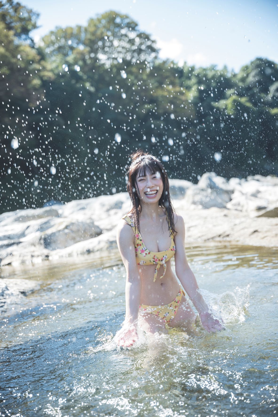 日向坂46 東村芽依1st写真集 見つけた【公式】 on X: 