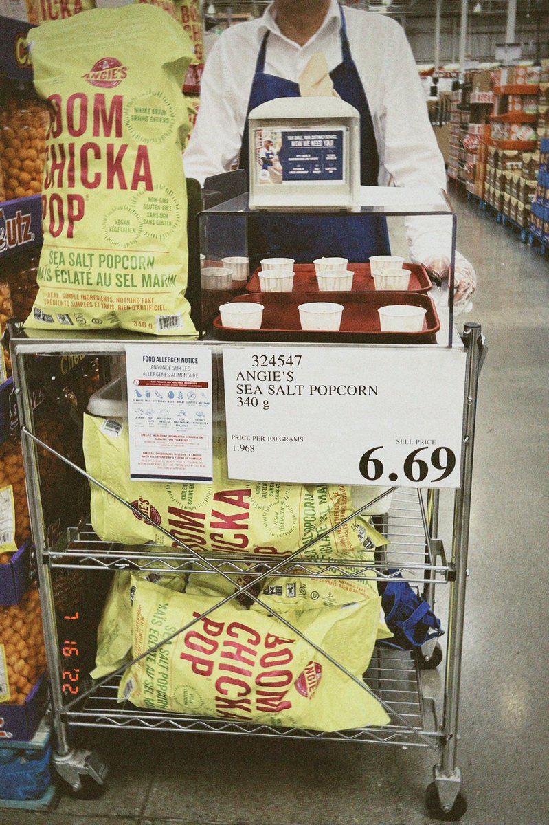 Maria Lo tweet media