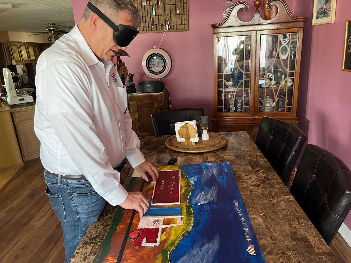 GeneralMcGuire's tweet image. We drove down to Green Valley today to meet Harry Pike and accept the amazing painting he made in support of our campaign. He told me about how he lost his sight, and how he created this artwork with the help of the Lord. I will never forget him.