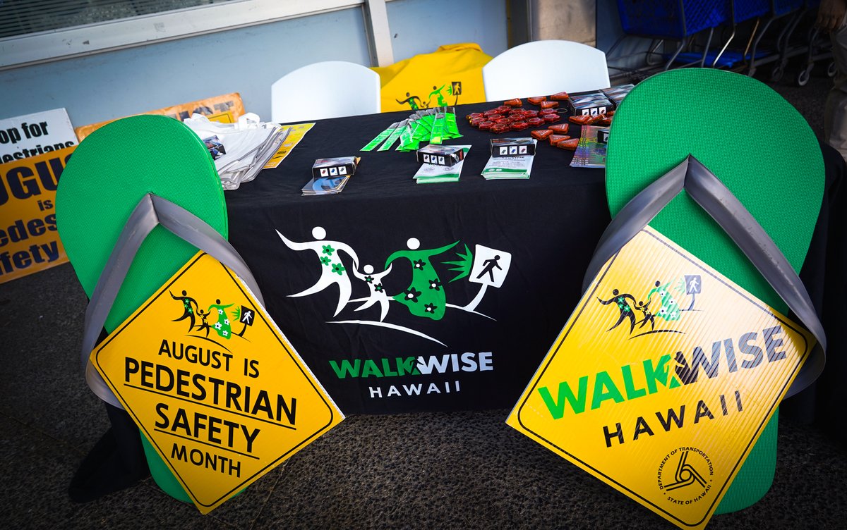 hnldts's tweet photo. August is #PedestrianSafetyMonth. Yesterday, we held a news conference, proclamation signing, and sign waving to remind drivers to slow, stop, and be aware for pedestrians on our sidewalks and roadways. https://t.co/J9EP5iMMna