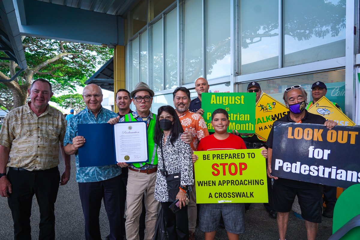 hnldts's tweet photo. August is #PedestrianSafetyMonth. Yesterday, we held a news conference, proclamation signing, and sign waving to remind drivers to slow, stop, and be aware for pedestrians on our sidewalks and roadways. https://t.co/J9EP5iMMna