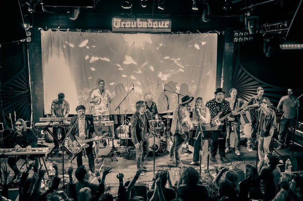 errjordan's tweet photo. Epic Wednesday performing McCartney’s Ram with OG drummer @dennyseiwelltrio, and Wing Nut impresario @fernandoperdomoguitar who put together a stellar band of old and new friends. https://t.co/hd0gSwJxxk https://t.co/y8yyOzuVWQ