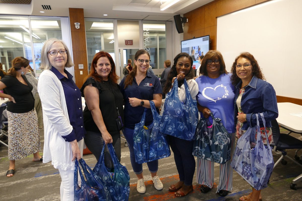 Region10ESC's tweet photo. Today, Occupational Therapists and Physical Therapists from school districts around Region 10 joined us for a great day of collaboration with Carlo Vialu and Peggy Morris of ApplyEBP! Afterward, attendees left with a bag full of goodies they can use with their students 😁 https://t.co/j5NeAyQHTL