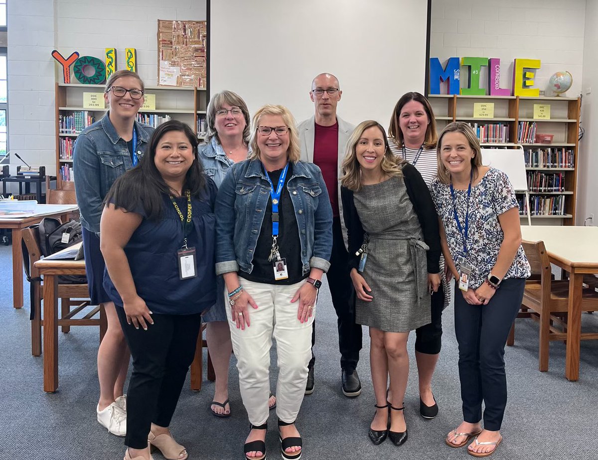 catherinejoy71's tweet photo. Who wants to create a culture of safety in their schools? We do! Shout out to @educationhall for coaching D21 admins today! @ccsd21 @ccsd21frost @christycam67 @ccsd21field @JillianDorn #21EngagedLearning https://t.co/mGYKKwzz4C