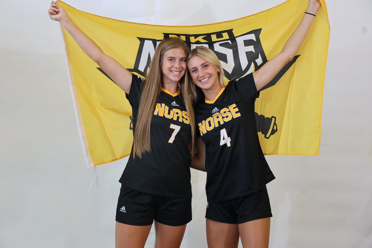 Photo day 𝗩𝗜𝗕𝗘𝗦 😁

<a href="/NKUNorse/">Northern Kentucky Athletics</a> | #NorseUp