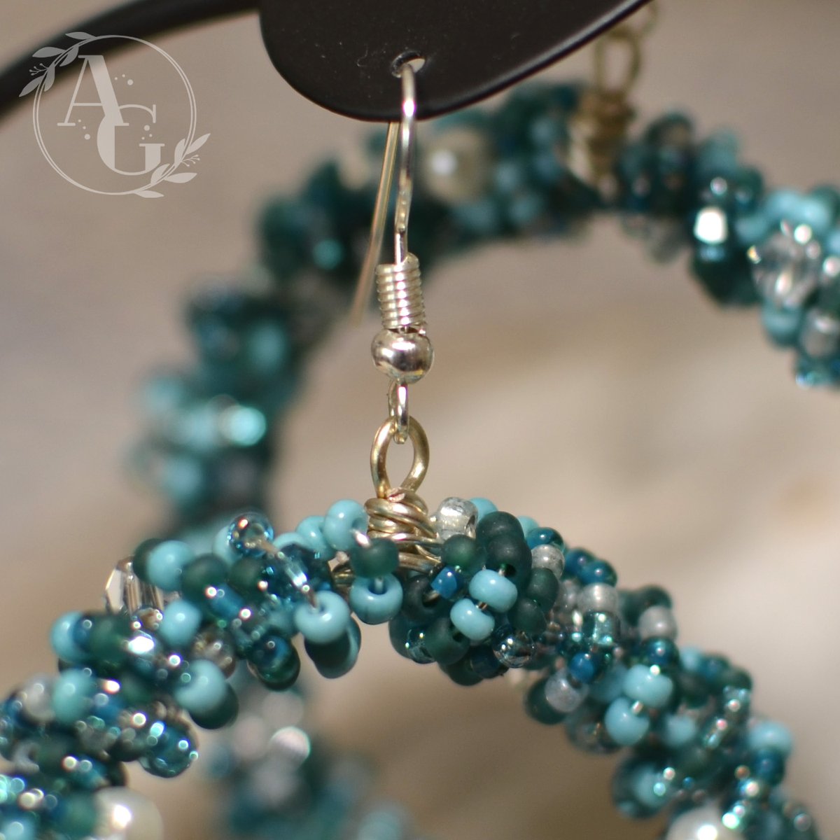 AwakenGemini's tweet photo. New on #Etsy today! #Beach Chic #Aqua Teal Blue Hoop Dangle #Earrings • Double-Wrapped #Wire With Faux #Pearls, #Crystals &amp; Variegated #Glass #Beads 
https://t.co/JIWoLK0NDN via @Etsy 

#etsysellers #etsyshop #beadedjewelry #hoopearrings #handmadejewelry #handmade #smallbusiness https://t.co/fwUcKJ6KLV