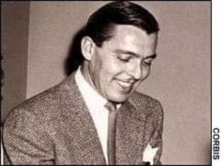 Clubpassionmar2's tweet photo. #marilynmonroe #clubpassionmarilyn #fredkarger https://t.co/AwTcwJFz8p