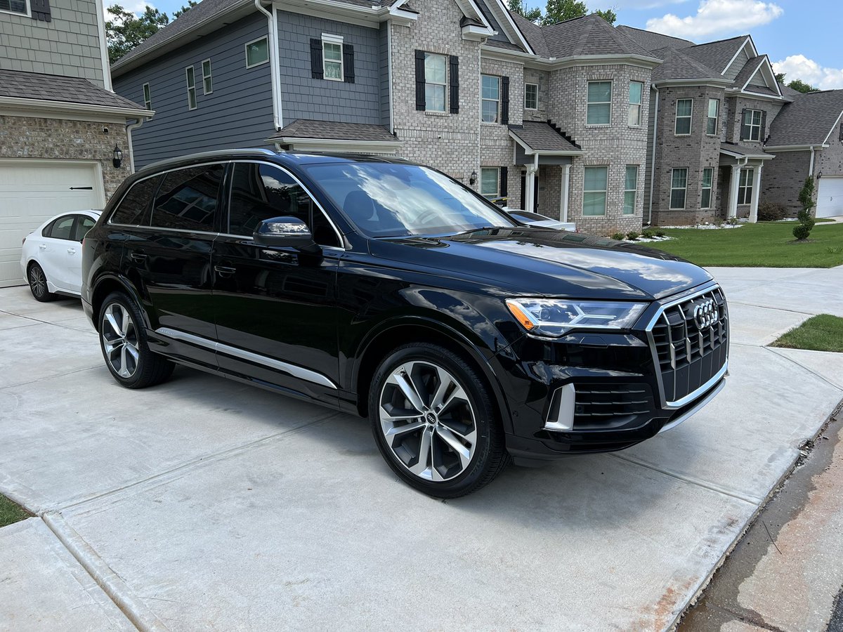 nb03010's tweet photo. A &amp; J’s MOBILE DETAILING &amp; PRESSURE WASHING 
#atlanta #buckhead #sandy springs #douglasville #atlmetro #atlhairstylist #nailtech #barbershop #doctors #attorneys #rollsroyce #bentley #lamborghini #porsche #audi #mercedes #bmw #lexus #chevy #ford #dodge #honda #nissan #toyota https://t.co/ctgbXblHOI