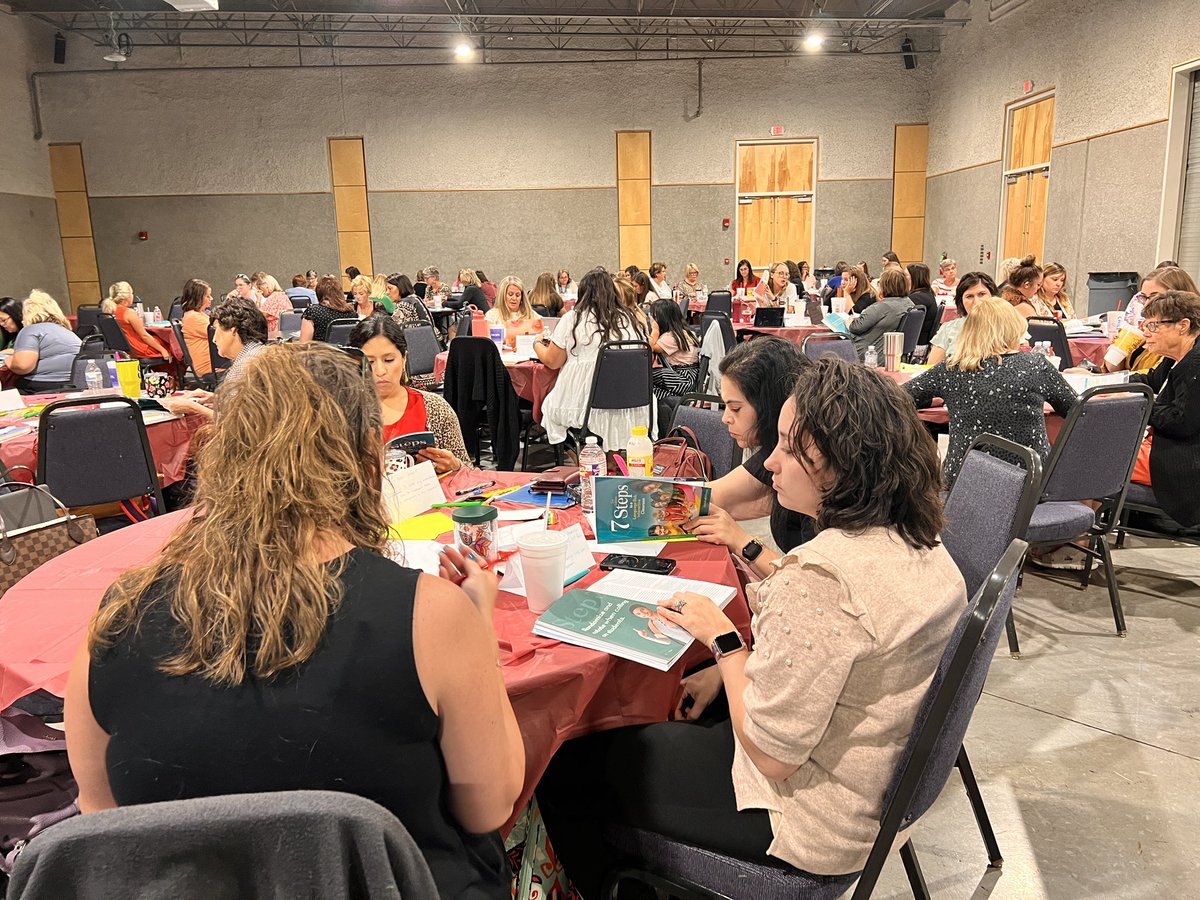 ValentinaESL's tweet photo. Today @CPSRedTornadoes k-8 teachers joined together to start the year with the #7Steps to a language rich interactive classroom 🤩 Superintendent Tyler Bridges reminded us to BE THE ONE, &amp; that these are OUR students. @Seidlitz_Ed https://t.co/wBwZEz3POx