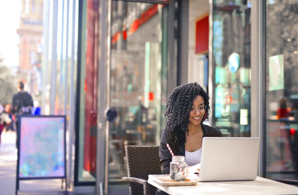 brunoappsf's tweet photo. People enjoy the flexibility that comes with freelancing on platforms like TopTal, Upwork and Fiverr. If you are one of them, get on the Bruno waitlist to access the service once it's available later this year

#gigwork #freelancing #freelancinglife #toptalent #upwork #fiverr https://t.co/uhGDUduqq3