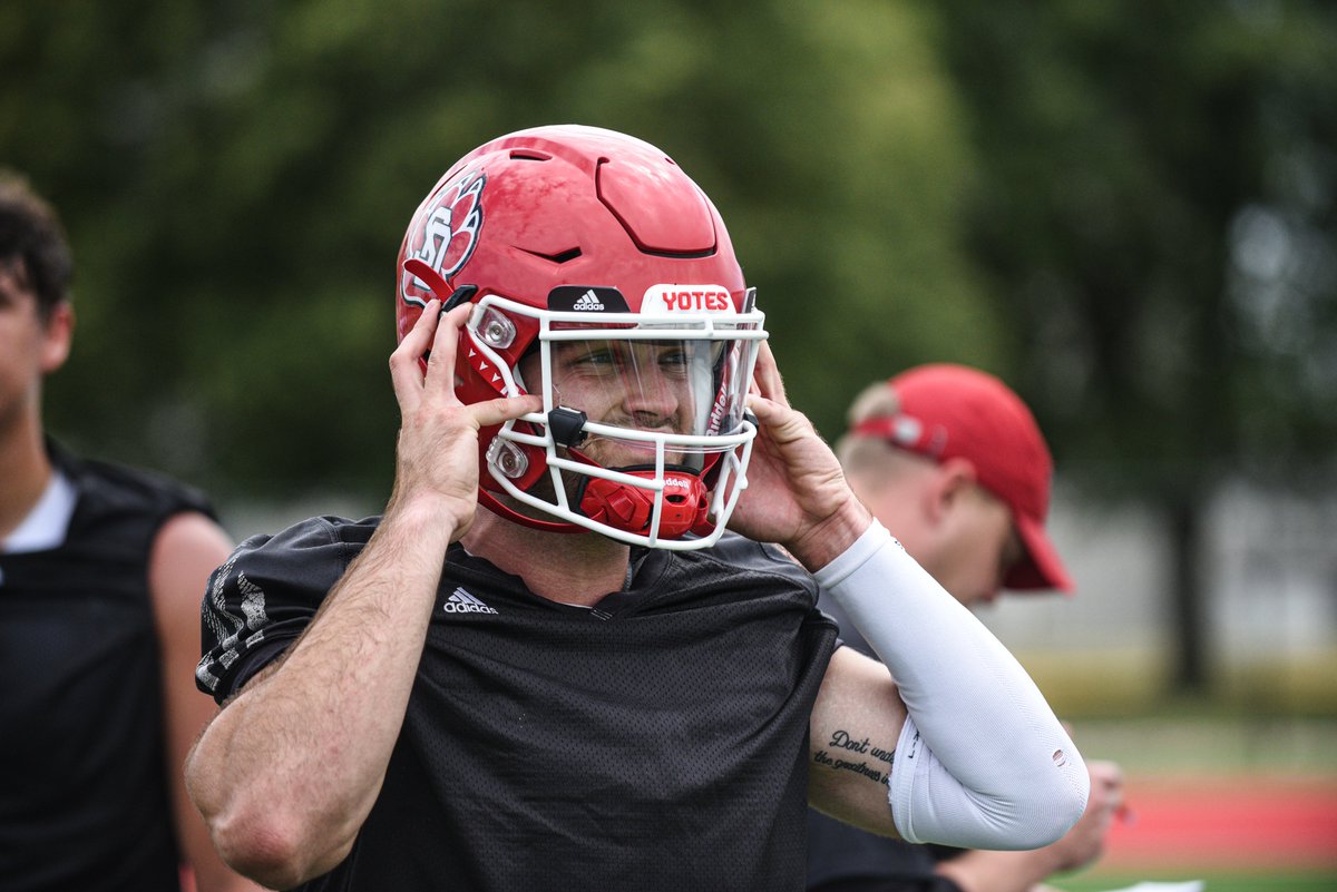 SDCoyotesFB's tweet photo. 𝘿𝙖𝙮 𝙤𝙣𝙚 ✅

#WeAreSouthDakota x #GoYotes 🐾 https://t.co/Yzp168mGvu