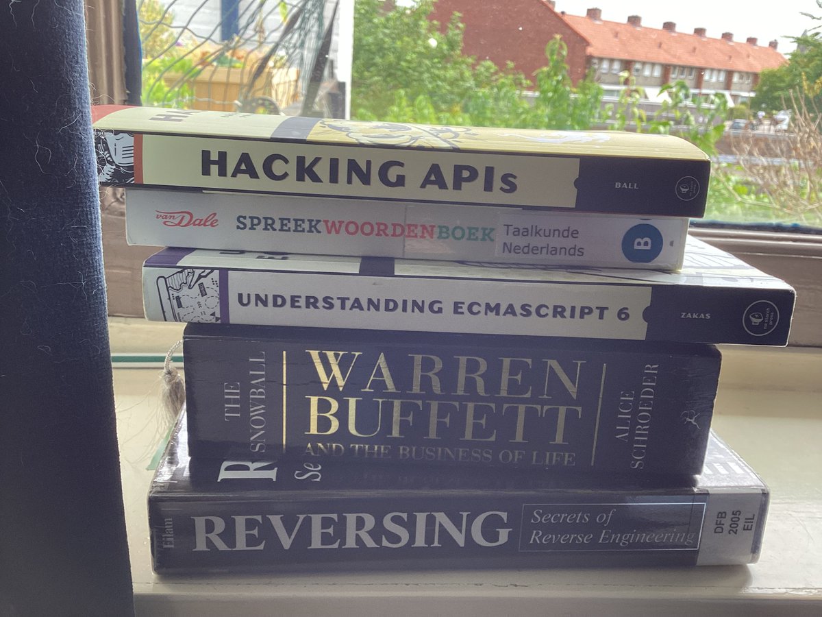 wkasiban's tweet photo. They are books that I want to read, but I always put them down after a couple minutes of reading them again and again. So, time for #readingchallenge https://t.co/w5A1jWlPwd