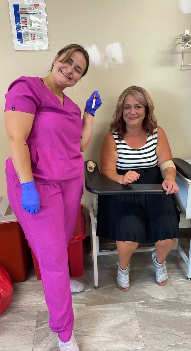 laureltechnical's tweet image. Our Clinical Medical Assistant student, Marissa, just finished up performing a venipuncture on her mother! She did a great job! Thanks for coming in and volunteering for her! 🩹💉🩸 #LoveTheLaurelLife