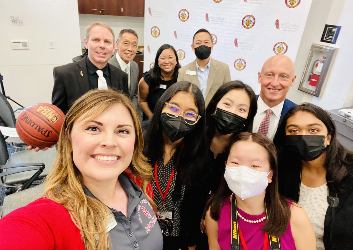 Woohoo! #ausdnea2022 Draft Day smiles for our newest  <a href="/ArcadiaUnified/">Arcadia Unified</a> teammates! Our team here truly has the best Board of Ed, Superintendent, leaders, educators, staff, #ausdDCI interns &amp; students in all the land! I’m so gr8ful to #ImagineInquireInspire with these amazing folks!