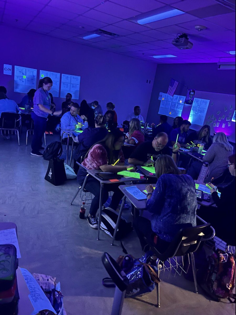 Amber Gardner tweet media