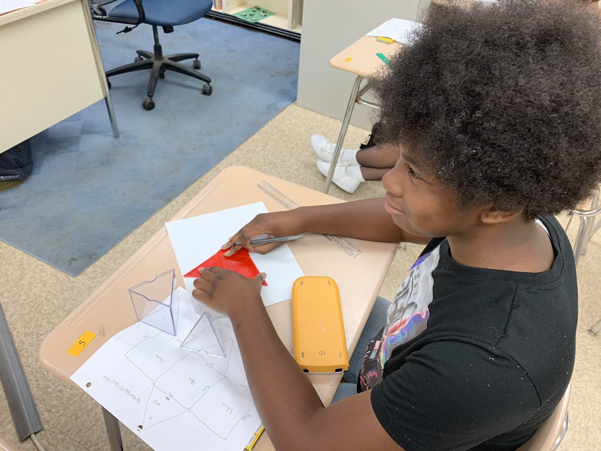 j_eisenberg87's tweet image. #megamath students @CatonsvilleMS examine nets of three dimensional geometric figures to develop formulas for surface area @BCPSMATH #handsonlearning #collegebound #planningwithfuninmind