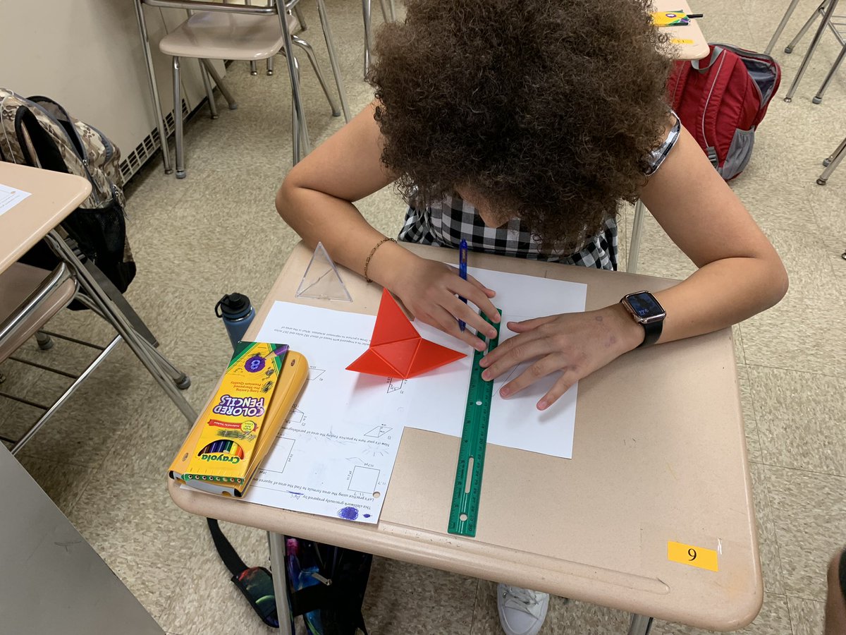 j_eisenberg87's tweet image. #megamath students @CatonsvilleMS examine nets of three dimensional geometric figures to develop formulas for surface area @BCPSMATH #handsonlearning #collegebound #planningwithfuninmind