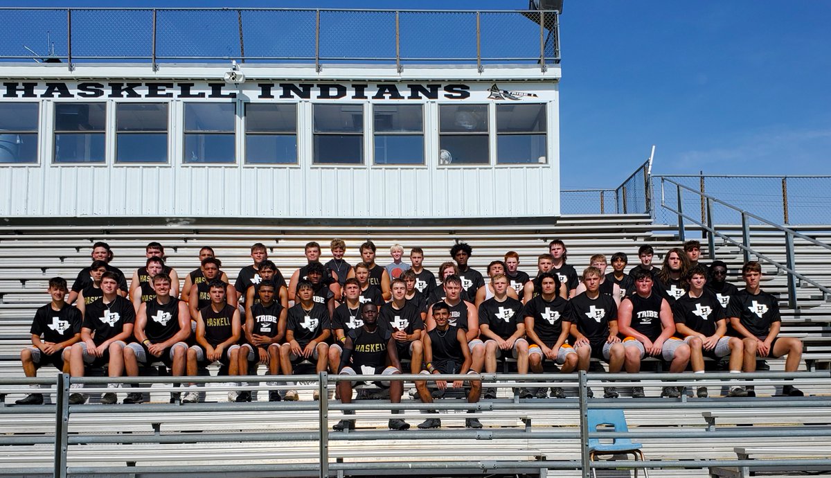 BigCountrySport's tweet image. Ladies and gentlemen, your 2022 Haskell Indians 
#BigCountryPreps #haskellIndians #txhsfootball #txhsfb