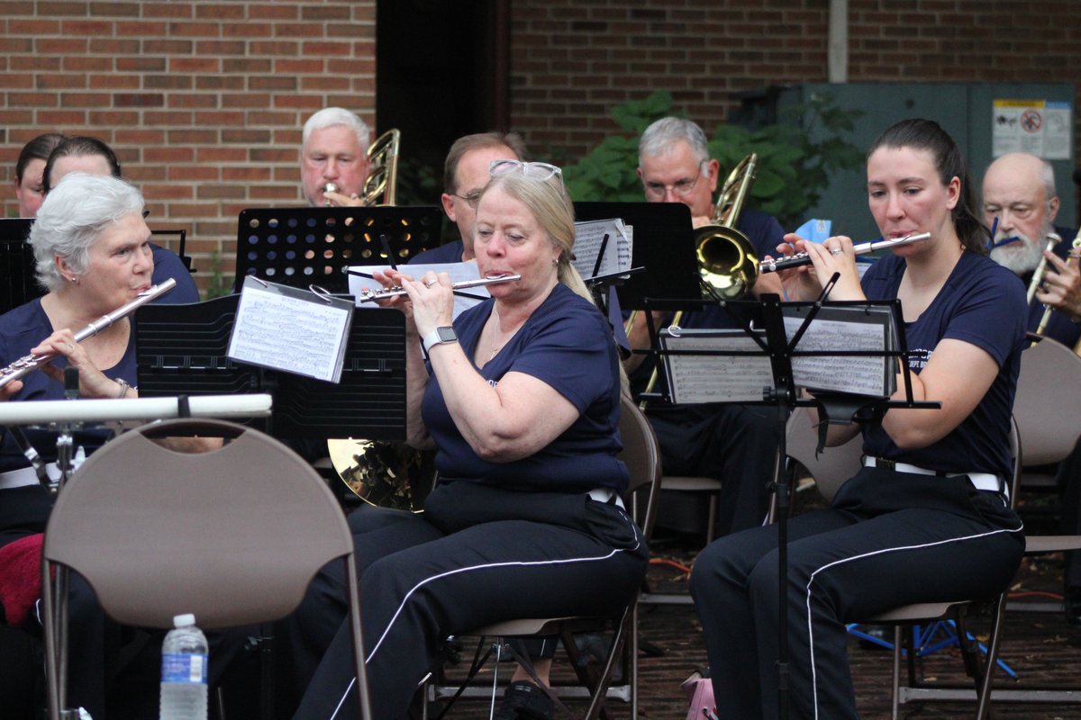 PerintonRec's tweet image. The Fairport Fire Department Band entertained the crowd at Kennelley Park Thursday night in the finale of our Gazebo Concert Series. The series is co-presented by the Town &amp;amp; Fairport Public Library. Tuesday, August 9, Mike Kornich will play in our final Children's Gazebo Concert.