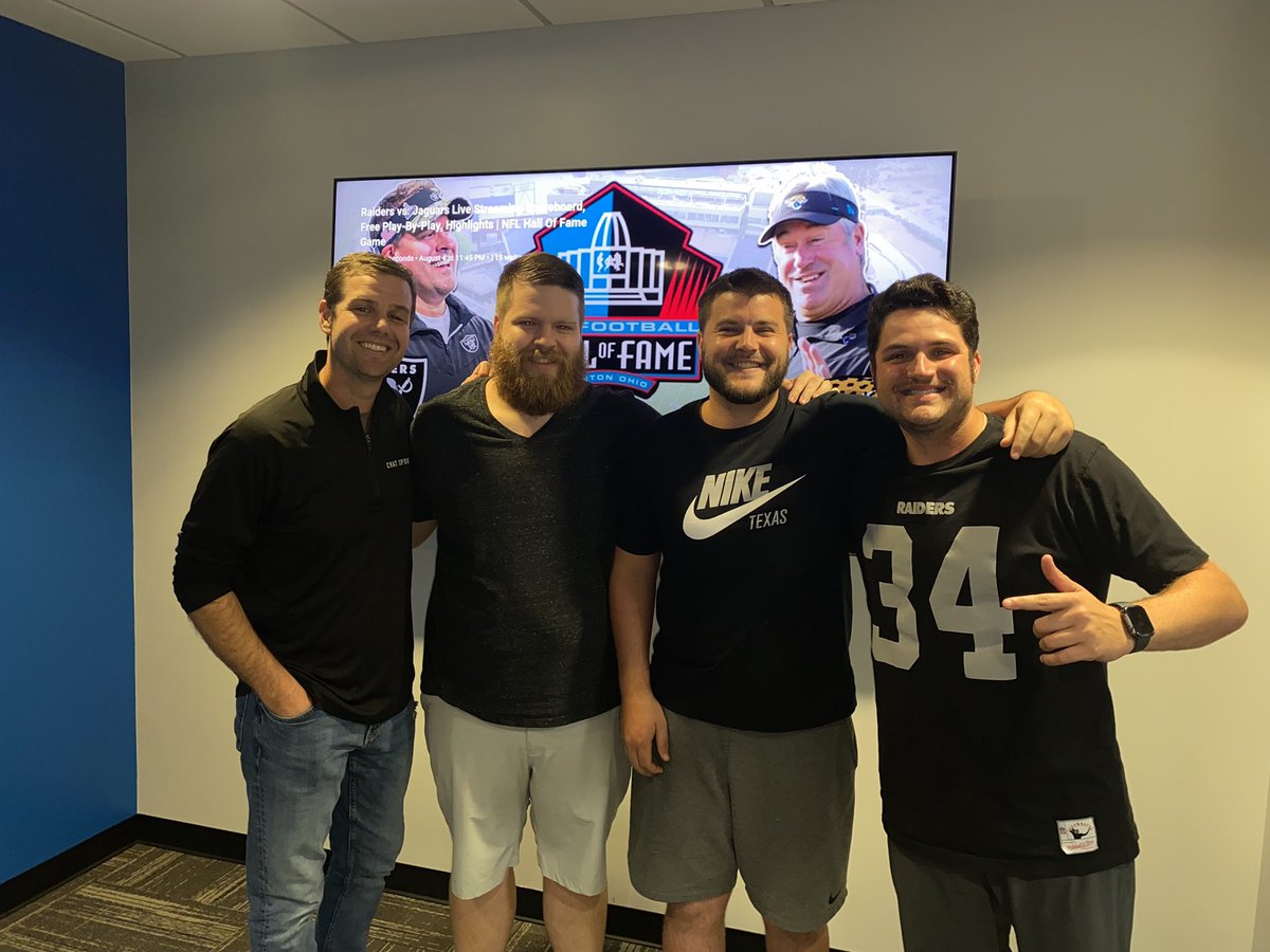 tracegirouard48's tweet photo. Can’t wait for the LIVE coverage of the #RaiderNation vs. #DUUUVAL by my guy @MitchellRenz365 and @ChatSports RRRRAAAAAIIIIDDDDEEERRRSSS
#RO4L https://t.co/BkABd7ZpSW