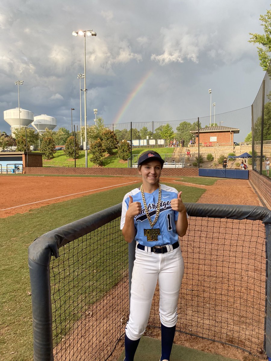 CambridgeLBFP's tweet photo. Scrimmage gets ❌ due to weather. Bears we’re down 4-0, but had the bases loaded and 0 out when the ❌ happened. Thanks to @Marist_Softball  for coming out. Today’s #BomberBear is @AbbyPavlovich25 after a great 6 pitch at bat to load the bases. Regular season starts next week https://t.co/vGGKiSJL7m
