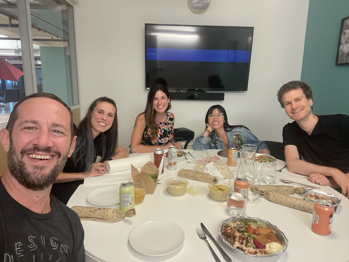 sonofsarah's tweet photo. Having a blast planning @apmmtl cohort 3 w/ this awesome crew. https://t.co/3Cqjf4vuSN