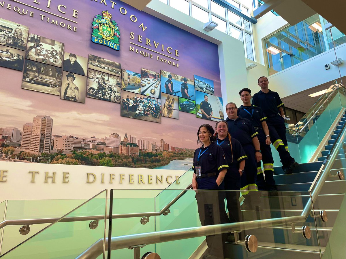 angela_sereda's tweet photo. Welcome to our NEW @MedavieWest #Paramedics for @SaskatoonPolice Detention Center!  Was a GREAT 3-days of orientation and looking forward to capitalizing on your knowledge and experience to create growth both in your role and on our Team!  🚑 https://t.co/r5uv9i9Zuh