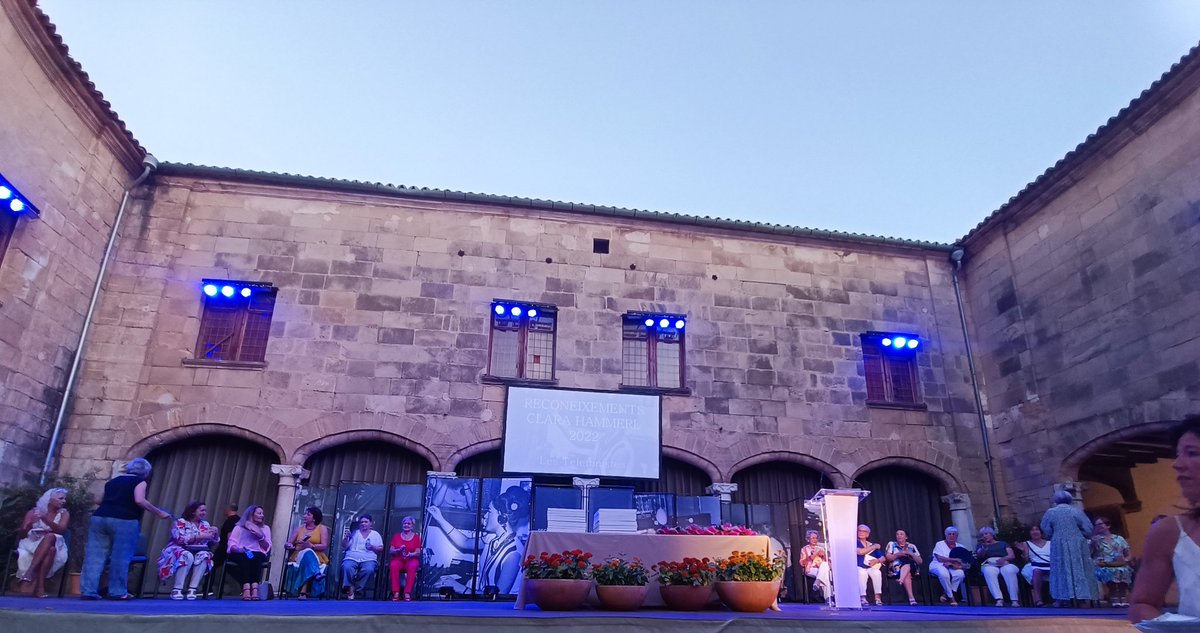 Les telefonistes de Pollença i Port de Pollença reben el premi #ClaraHamerl
Quin guster escoltar-vos!
Enhorabona 💜