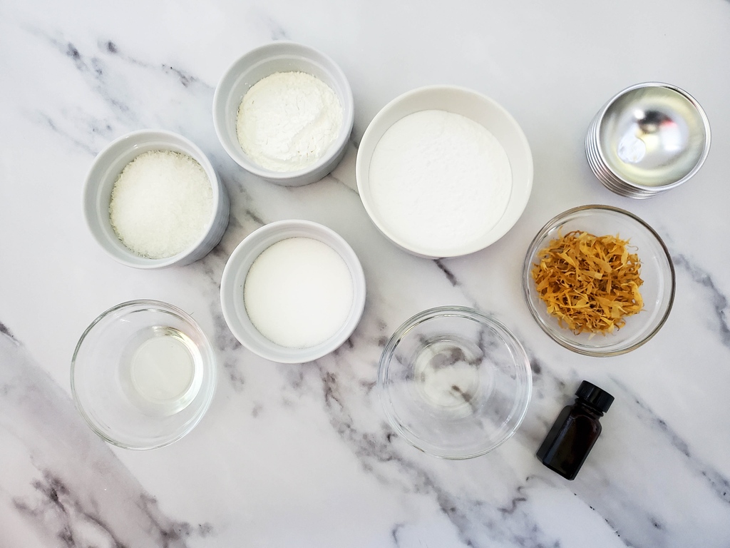 EcoLivingMama's tweet photo. Bath bombs take a bit of effort, but the result is worth it! Once you get the hang of making them, they are an easy and cost-effective way to level your bath up. Herbal bath bombs make great homemade gifts too!
#ecoliving #bathbomb #homemadebathbomb #DIYrecipe
#homemade https://t.co/6v4nc6BUdx