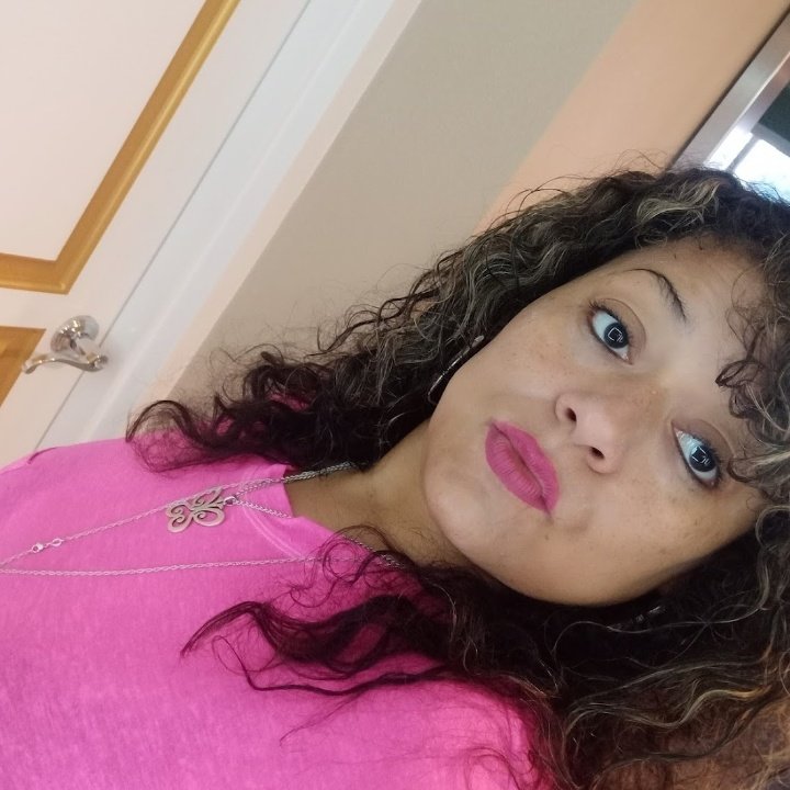 staceymorales92's tweet photo. #NewProfilePic https://t.co/Ay8SIbPkl5